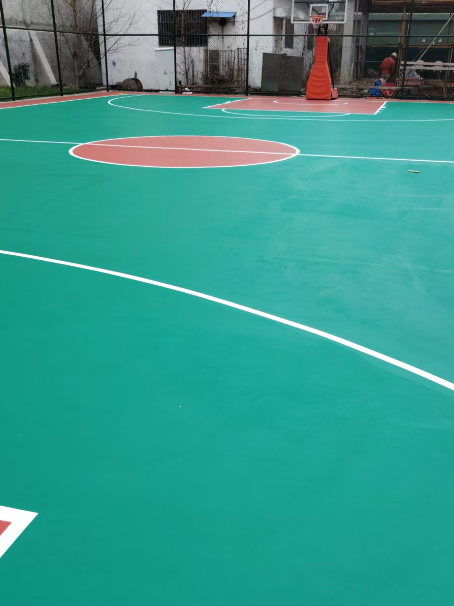 黎城 球场长期使用易出现地面开裂